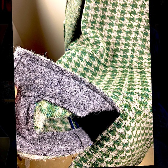 Beautiful Wool Military Grade Italian Long Coat - Picture 7 of 15